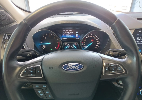 Ford Kuga cena 81900 przebieg: 126908, rok produkcji 2019 z Świdnica małe 562